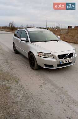 Универсал Volvo V50 2008 в Новояворовске