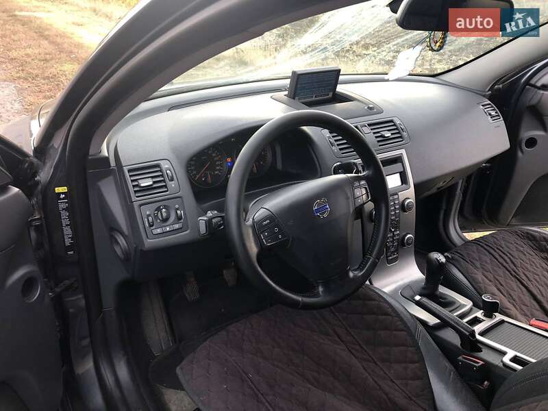 Універсал Volvo V50 2008 в Карлівці