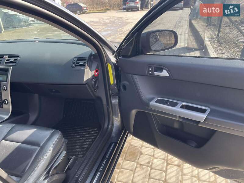 Универсал Volvo V50 2007 в Дрогобыче