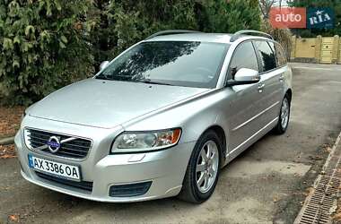 Универсал Volvo V50 2010 в 