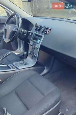 Универсал Volvo V50 2010 в 