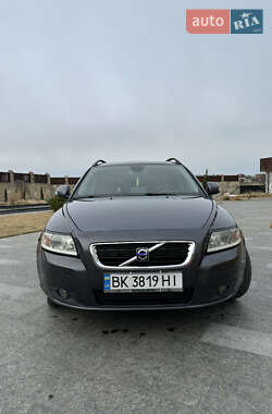 Універсал Volvo V50 2010 в Рівному