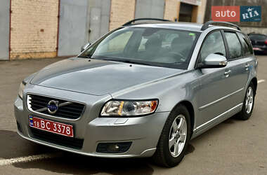 Універсал Volvo V50 2010 в Рівному