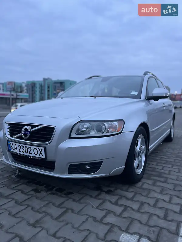 Volvo V50 2010