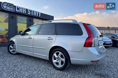 Универсал Volvo V50 2012 в 