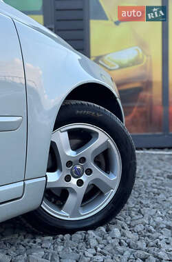 Универсал Volvo V50 2012 в 