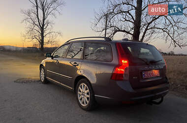 Универсал Volvo V50 2009 в 