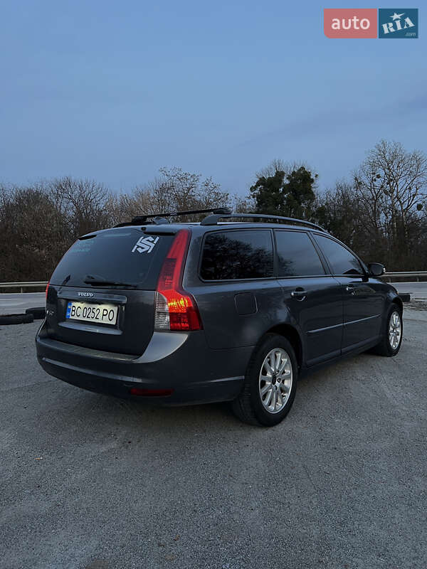 Универсал Volvo V50 2008 в Бродах фото 6 Универсал Volvo V50 2008 в Бродах