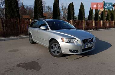 Volvo V50 2010 Volvo V50 2010