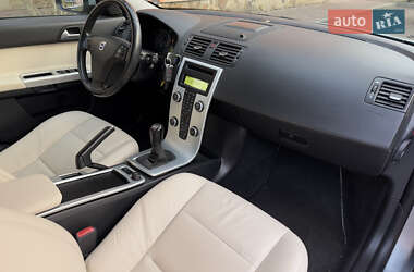 Универсал Volvo V50 2012 в 