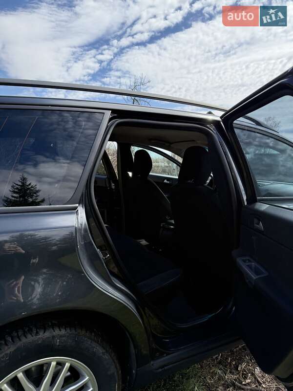 Універсал Volvo V50 2010 в Долині