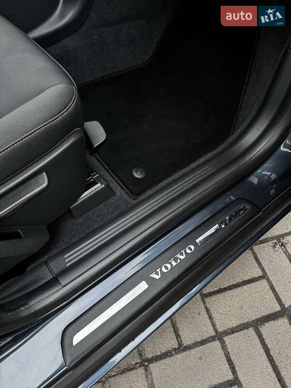 Универсал Volvo V50 2011 в Черкассах