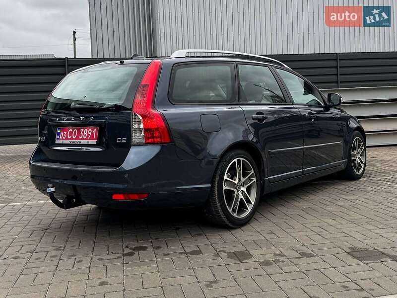 Универсал Volvo V50 2011 в Черкассах