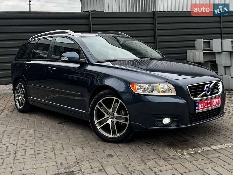 Универсал Volvo V50 2011 в Черкассах