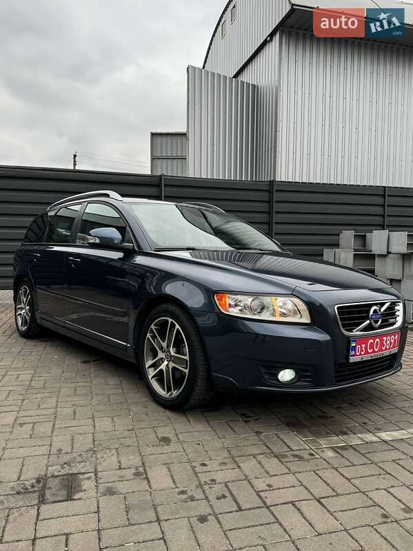 Универсал Volvo V50 2011 в Черкассах