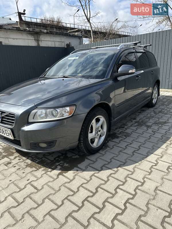Универсал Volvo V50 2011 в Тернополе фото 4 Универсал Volvo V50 2011 в Тернополе