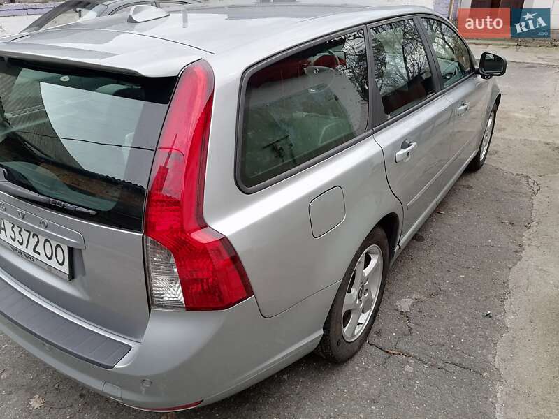 Універсал Volvo V50 2011 в Білій Церкві