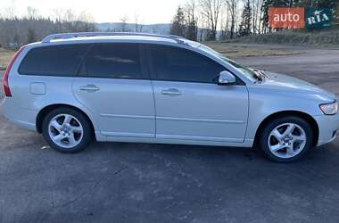 Универсал Volvo V50 2012 в 