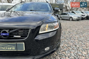 Универсал Volvo V50 2012 в 