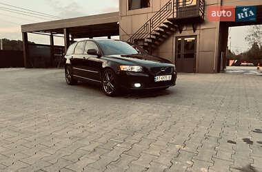 Универсал Volvo V50 2010 в 