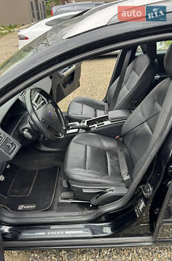 Универсал Volvo V50 2012 в 