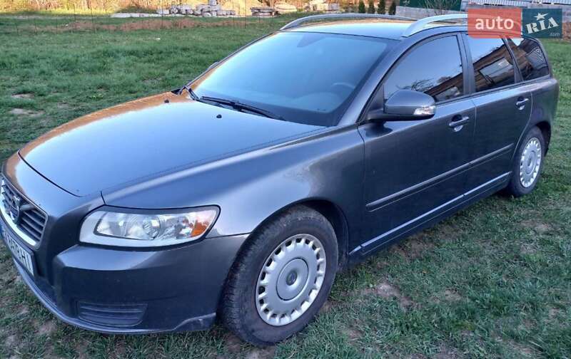 Універсал Volvo V50 2012 в Хмельницькому
