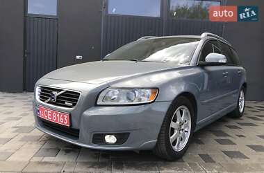 Универсал Volvo V50 2012 в 