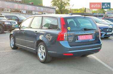 Универсал Volvo V50 2011 в 