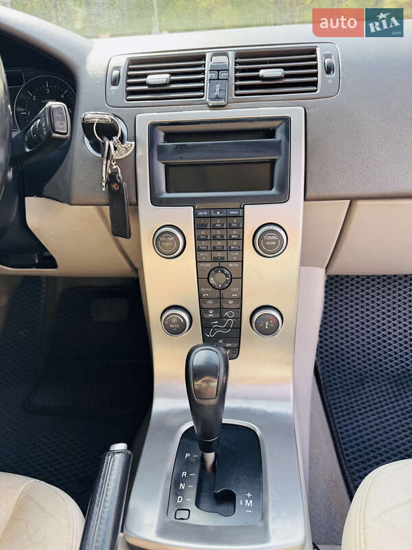 Универсал Volvo V50 2007 в Полтаве
