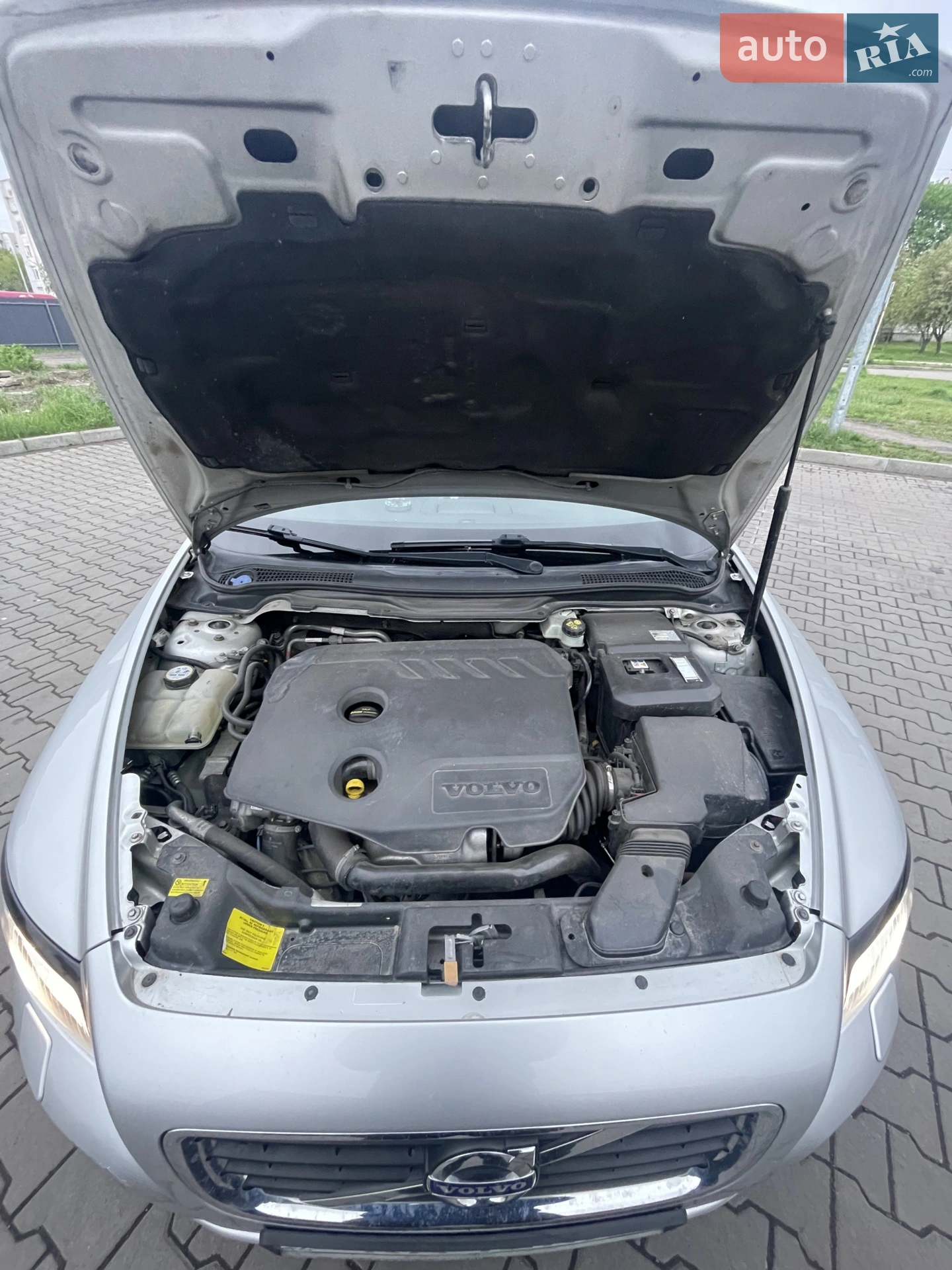 2011 Volvo V50 - мініатюра 10