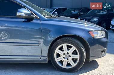 Универсал Volvo V50 2011 в 