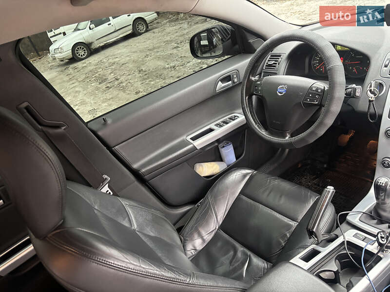 Универсал Volvo V50 2010 в Запорожье