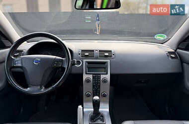 Универсал Volvo V50 2009 в 