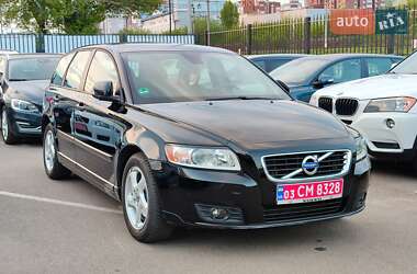 Универсал Volvo V50 2010 в Киеве