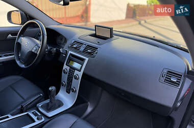 Универсал Volvo V50 2012 в 
