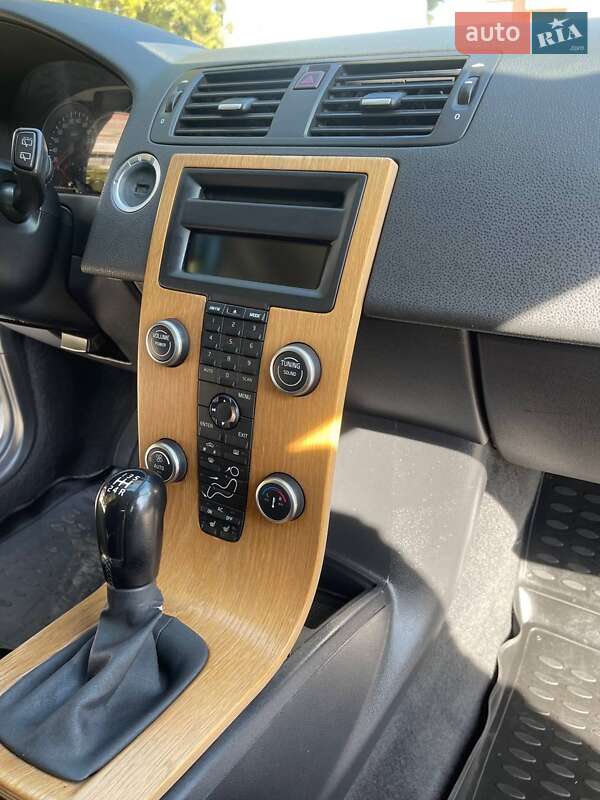 Універсал Volvo V50 2009 в Рівному