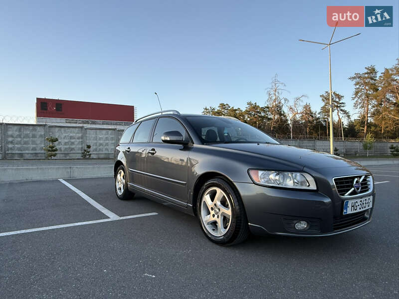 Універсал Volvo V50 2012 в Ірпені