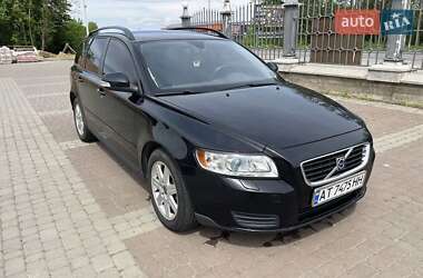 Універсал Volvo V50 2009 в Снятині
