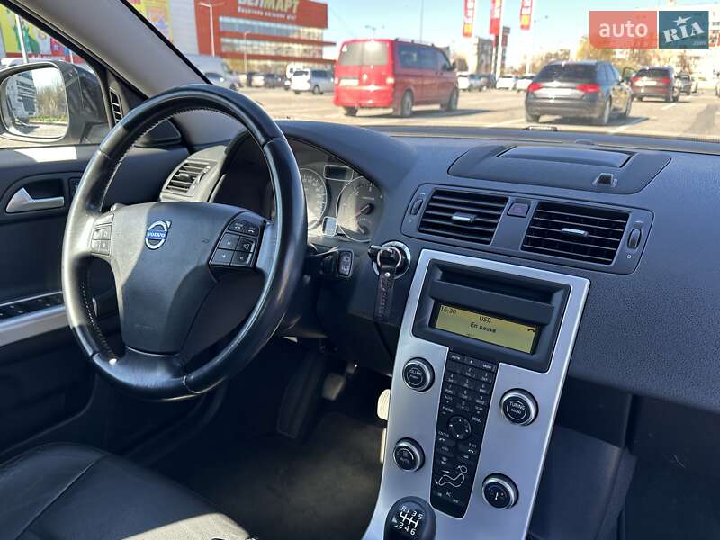 Универсал Volvo V50 2012 в Виноградове