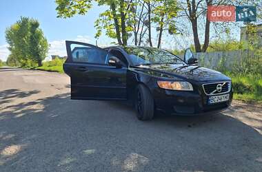 Volvo V50 2010