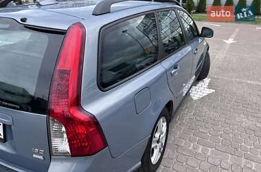 Универсал Volvo V50 2010 в 