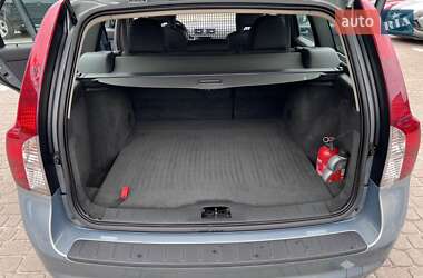 Универсал Volvo V50 2010 в 