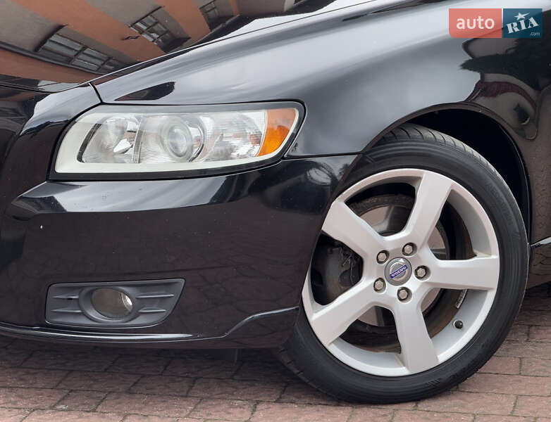 Універсал Volvo V50 2012 в Стрию