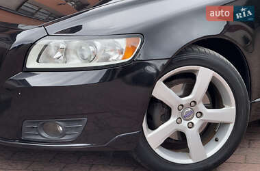 Універсал Volvo V50 2012 в 