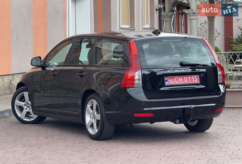 Універсал Volvo V50 2012 в Стрию