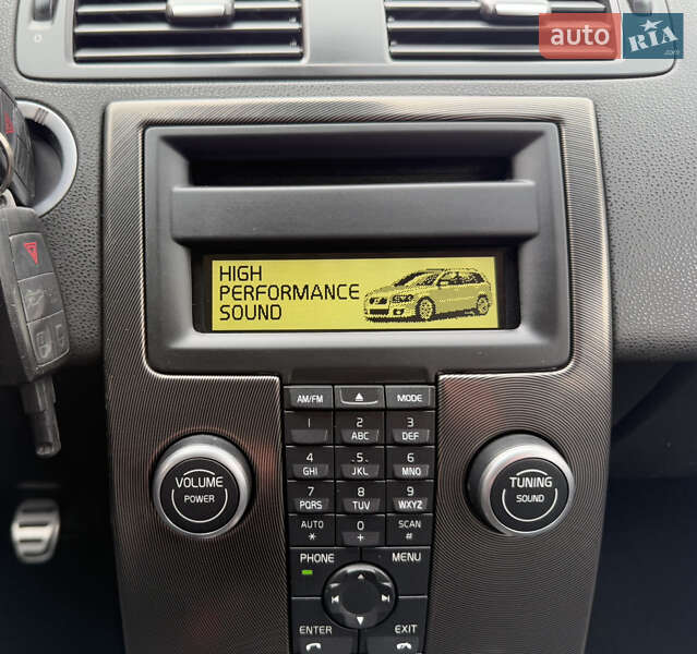 Універсал Volvo V50 2012 в Стрию