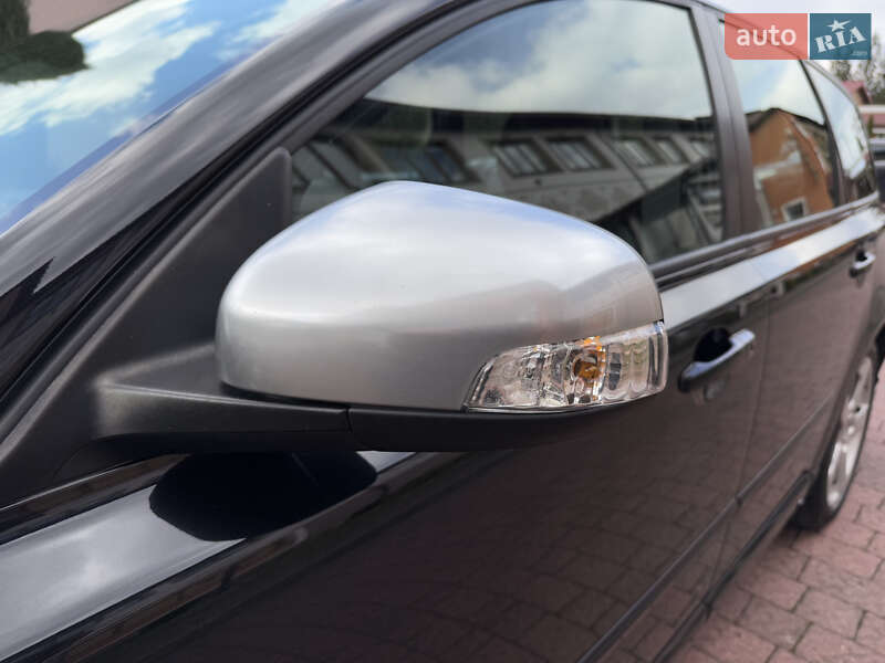 Універсал Volvo V50 2012 в Стрию