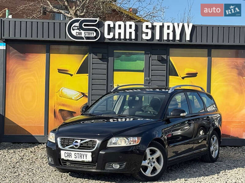 Volvo V50 2011