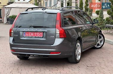 Универсал Volvo V50 2011 в 