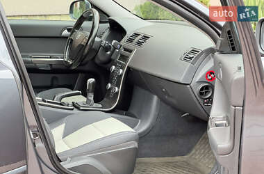 Универсал Volvo V50 2011 в 